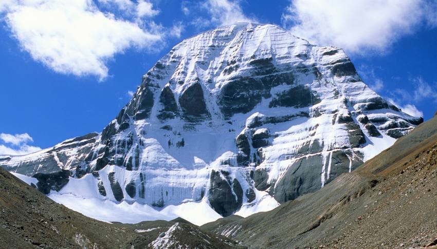 Lhasa, Everest Base Camp, Mount Kailash & Lake Mansarovar Tour